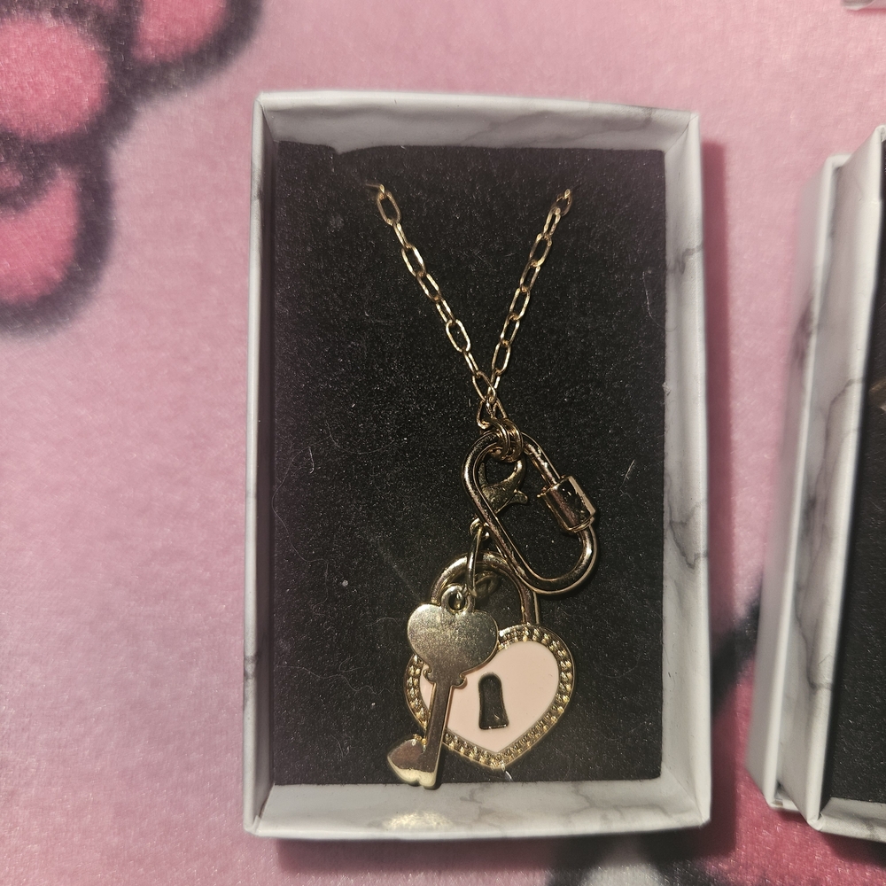 Gold Heart Key Pendant Necklace